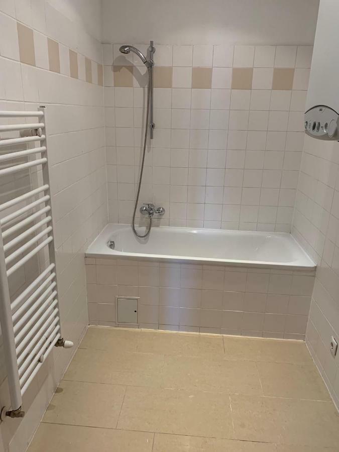 Central Living Apartment 1090 Відень Номер фото